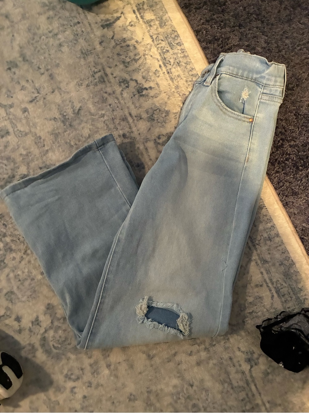 Light Blue Distressed Women’s Jeans